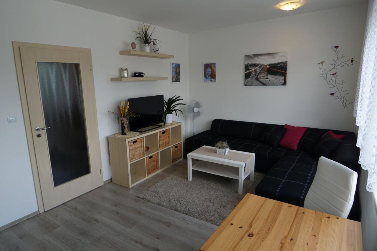 Apartman Mokra Luka 02 Trebonアパートメント エクステリア 写真